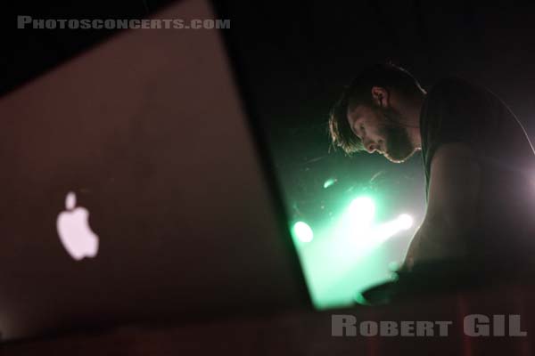 MAYBESHEWILL - 2012-10-22 - PARIS - Nouveau Casino - 